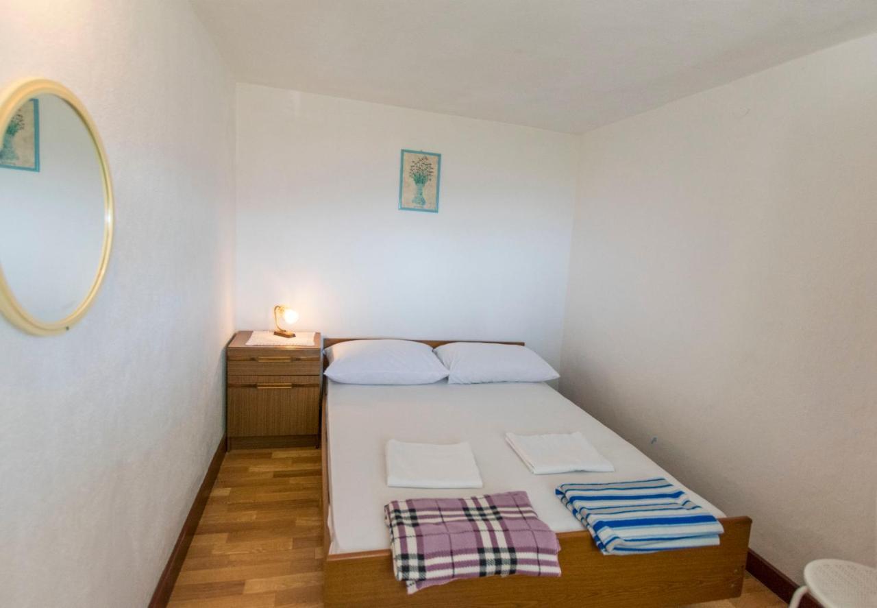 Apartments And Room Milka-Jere Primosten Luaran gambar